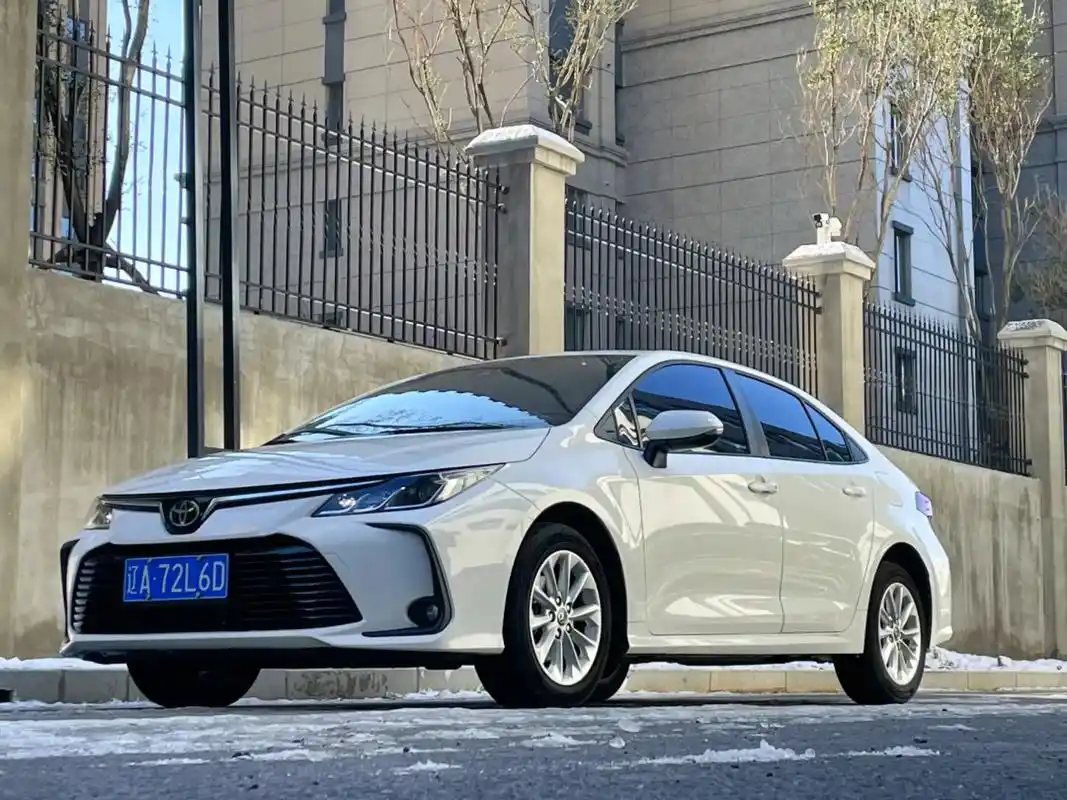 2020年丰田卡罗拉1.2t 豪华版