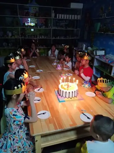 长笑八月集体生日晚会精彩展示