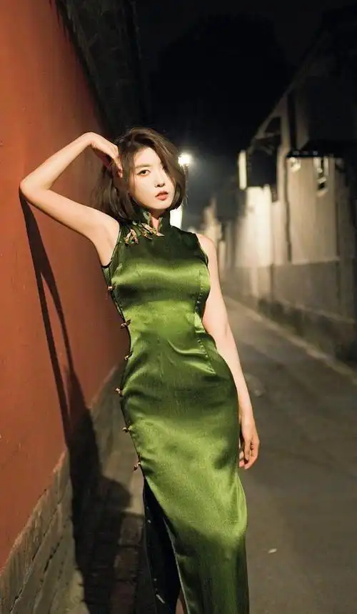 旗袍女人:古典东方韵味,高贵典雅气质