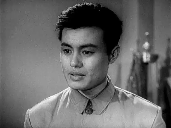 职业:国籍: 中国出生城市:毕业院校:出生日期: 1931年人物简介:李亚林