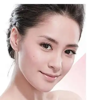 六,上轮尖尖而不是圆圆的尖耳多骨的女性:此耳朵面相的女人,敏锐度极