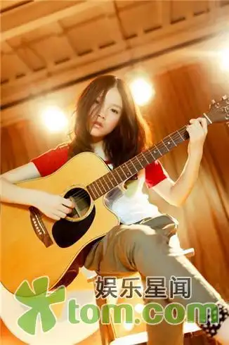 17岁原创女歌手本兮