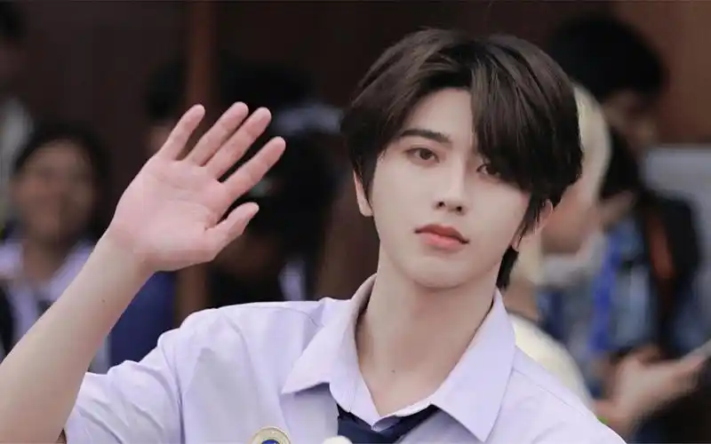 一夜情事件被遗忘?蔡徐坤吉隆坡演唱会开票,无预热空降门票秒没