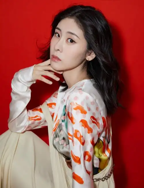 张碧晨性感靓丽写真图片26