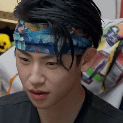 小鬼王琳凯 gif动图