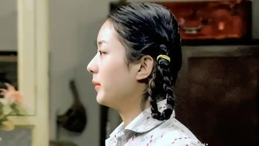 赵丽颖角色赏析之佟多多初登电视荧屏稚嫩的模样