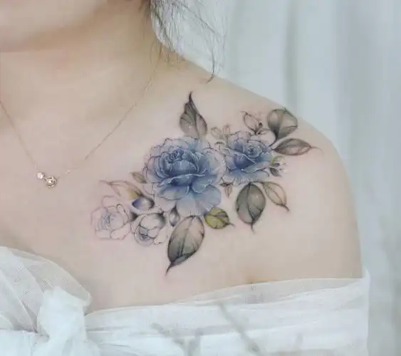上海由龙纹身整理精致唯美的女生花卉纹身图案欣赏