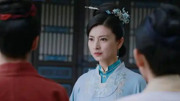 斓曦面相变化(斓曦黄梅戏出身)(5)