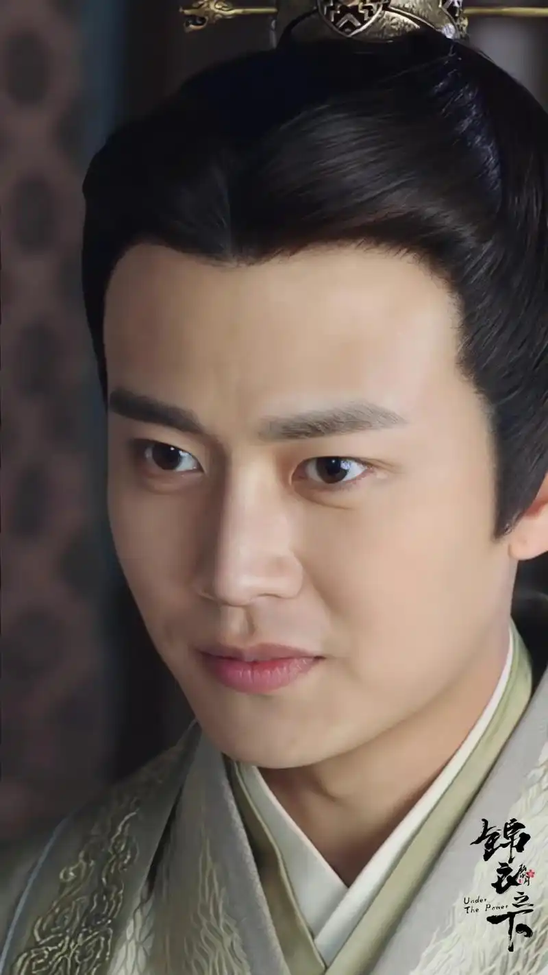 陆大人卡大头照～有多少锦衣之下眼神开车入坑的嘉人们96 这种 - 抖