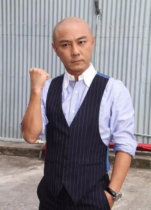 为2w接农村商演,却惨遭村民吐口水,张卫健真的忘恩负义吗?