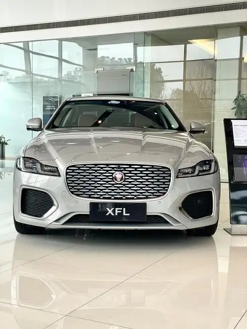 07 捷豹xfl | 与众不同的品味和品质 99 作为豪华轿车的典范,捷豹