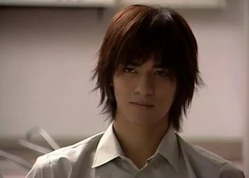 2001年版《流星花园》,周渝民扮演的花泽类,颜值高气质忧郁,符合人物