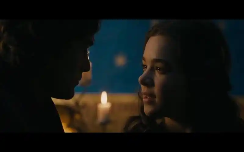 罗密欧与朱丽叶2013海莉·斯坦菲尔德