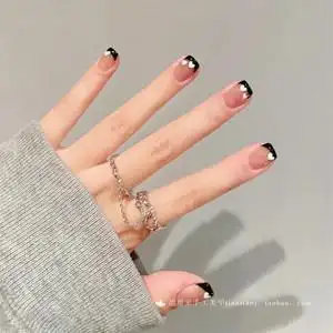 假指甲贴片短款法式美甲黑色图片
