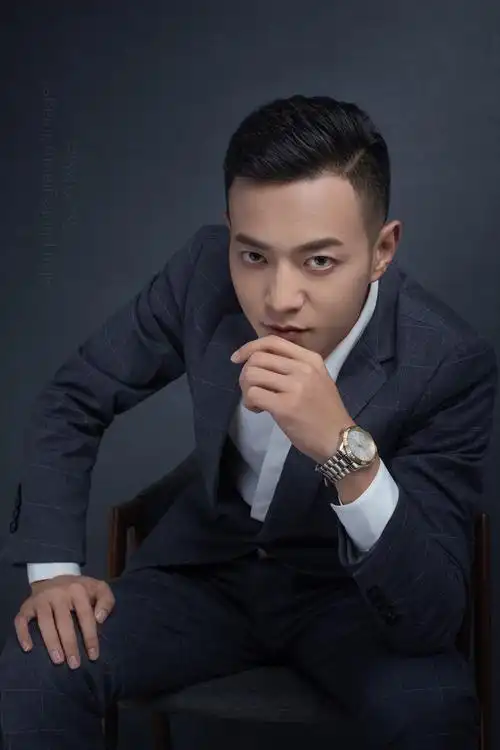 男士职业形象照,小哥帅气