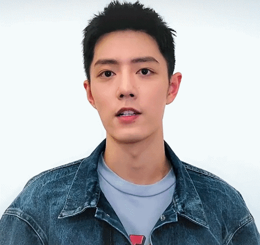 这个寸头肖战好想rua啊!