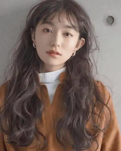 年末最适合这几款长卷发