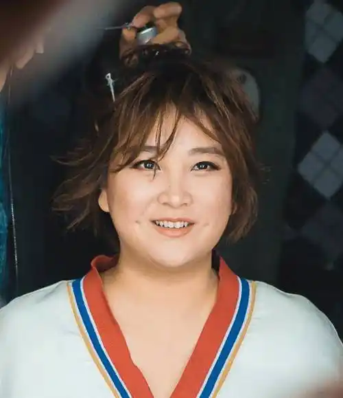 回忆杀,贾玲20岁身材旧照曝光,看清本尊后:是心动的感觉_票房_闪电