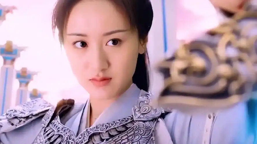 对比盘点中国,日本荧幕女将军形象,巾帼不让须眉,戎装真够飒