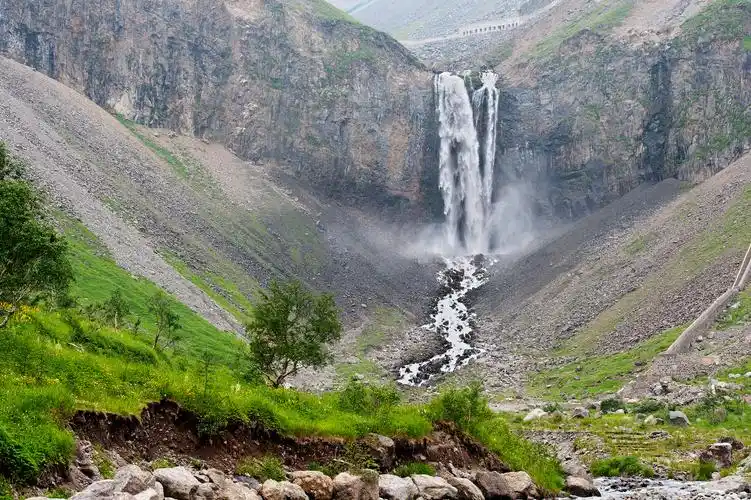 长白山小天池,绿渊潭,瀑布