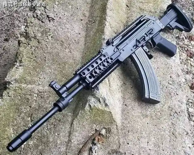整体外观更好看,还有的部分采用工程塑料结构,目前m762突击步枪除了