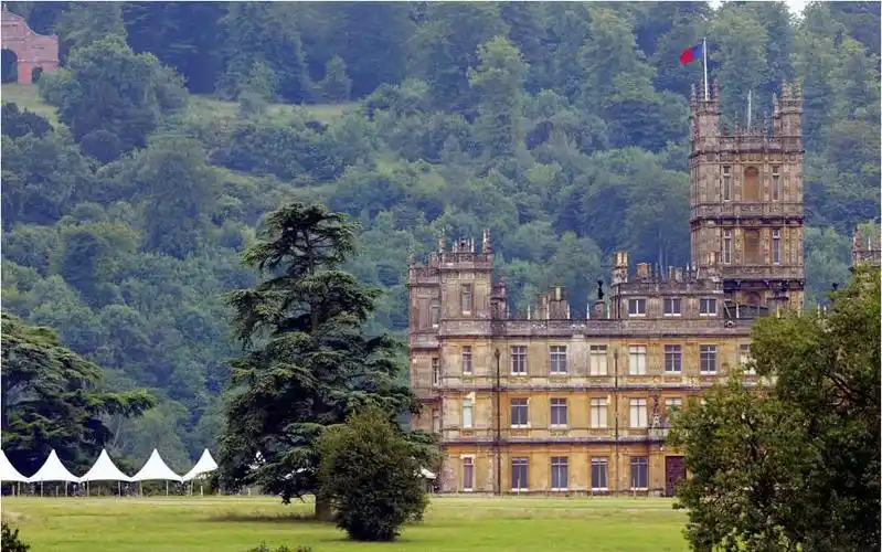 英剧唐顿庄园里的城堡原来是改变加拿大历史的地方!