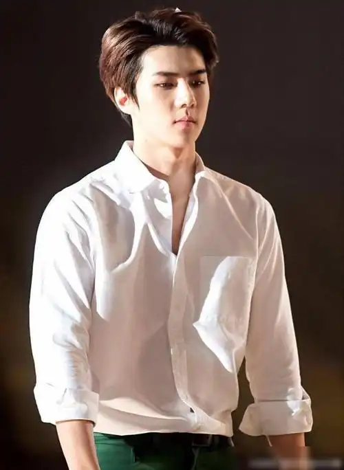 明星穿白衬衫你比较喜欢谁呢颜值与气质并重的他们很惊艳