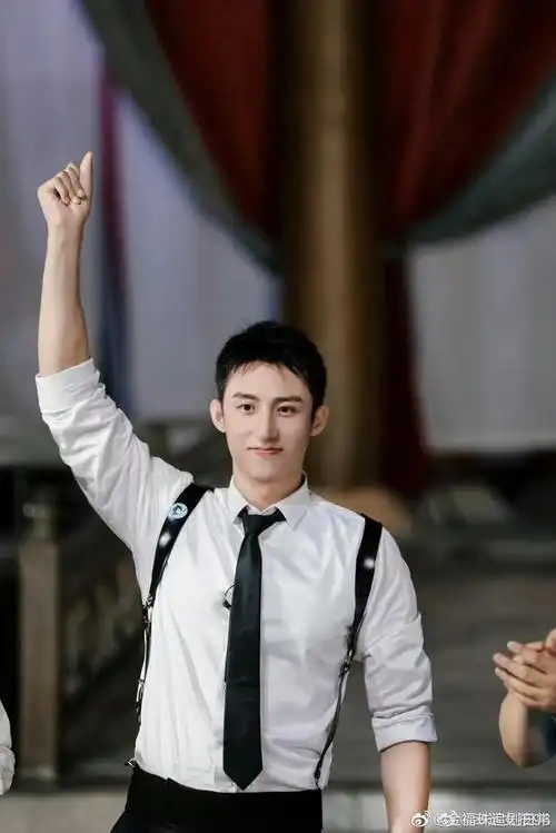 黄景瑜大魔王怎么这么帅呢!