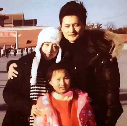 云飞|6年前的"抛弃妻女",草根歌手云飞终于为此付出了代价