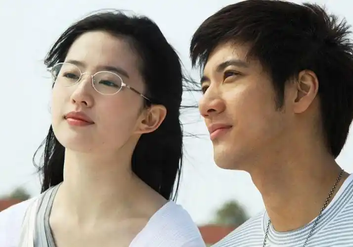 刘亦菲 王力宏《恋爱通告》