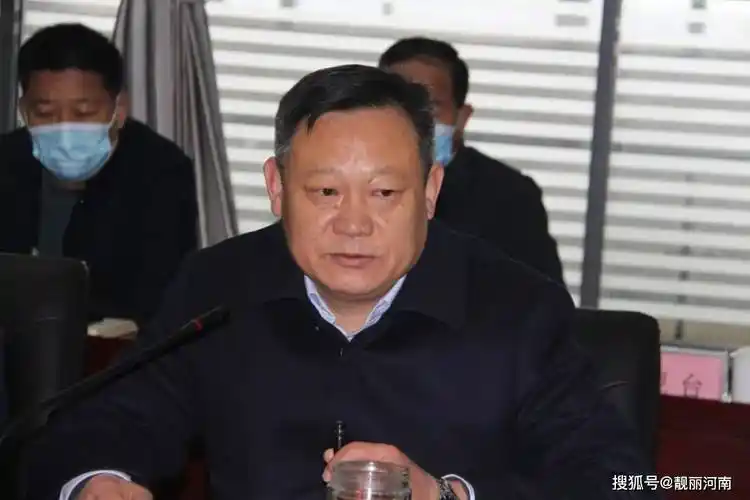 鹿邑县县长郭俊涛出席万人助万企宋河酒业新春座谈会