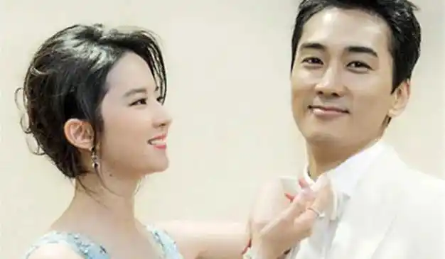 回顾刘亦菲宋承宪这段情一厢情愿的爱情注定无法长久