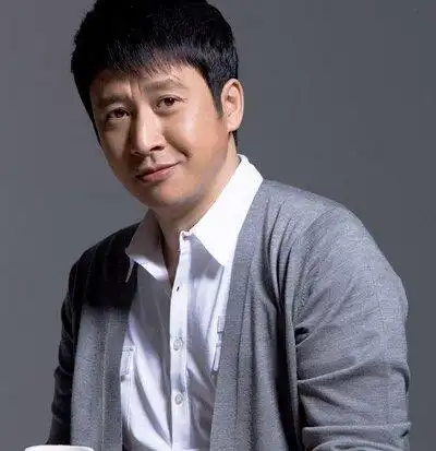 内地男演员张国强个人资料及近况和图片和出演的电视剧张国 - 新宇