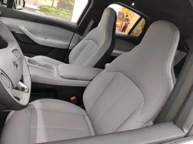 静态体验全新蔚来ec6-爱卡汽车网论坛