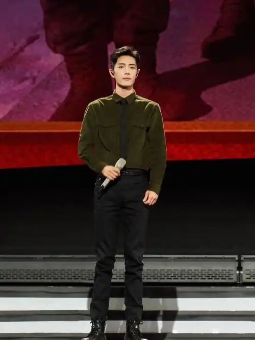 肖战!穿衣显瘦,脱衣有肉,肌肉有型!__财经头条