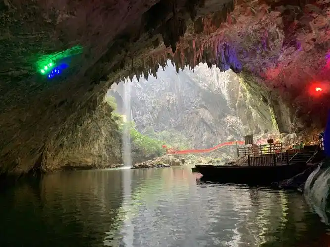 英西峰林一洞天仙境