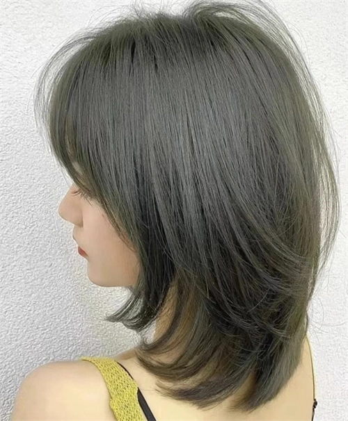 夏天许多人染发想要想白一点但又不想伤害头发,强烈推荐这款发色