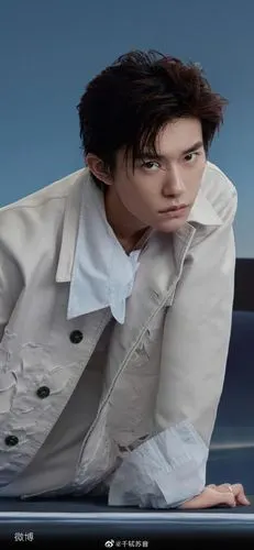 易烊千玺最美表演刻绎自新##易烊千玺2019. 来自苏xxxx玊尔 - 微博