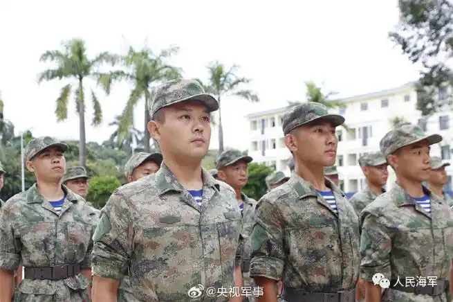 他3次入伍集齐3个军种##我的青春穿军装