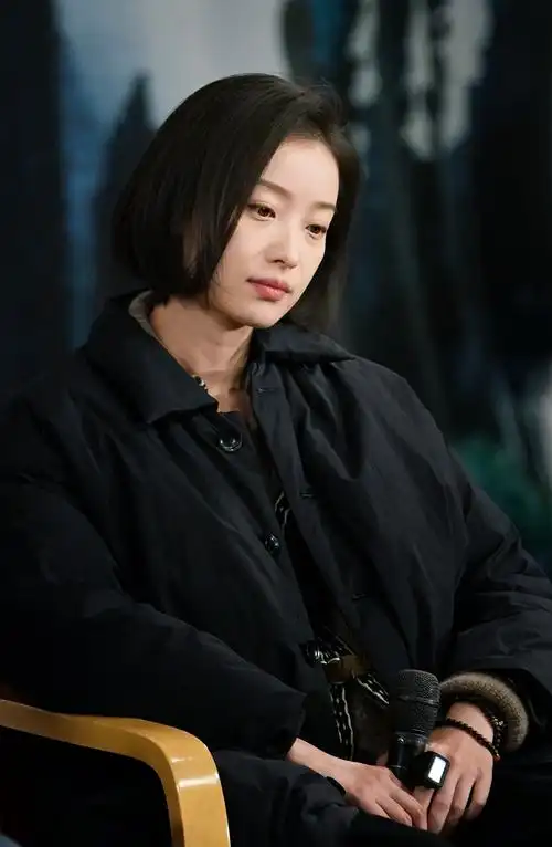 《幺幺洞捌》在京首演,倪妮不再像以前紧张得出汗_北京日报app新闻