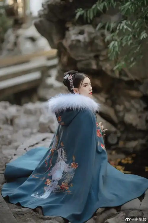 古风汉服小姐姐侧颜杀投焦吧