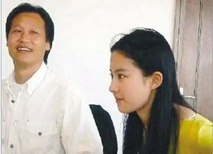 61岁的陈金飞,玩腻了就换?刘亦菲杨采钰成了过去式果真不出所料