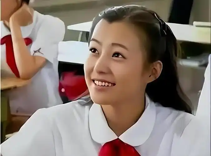 回顾郝蕾爱情婚姻都有泪独带双胞胎儿子生活离婚和父亲和解