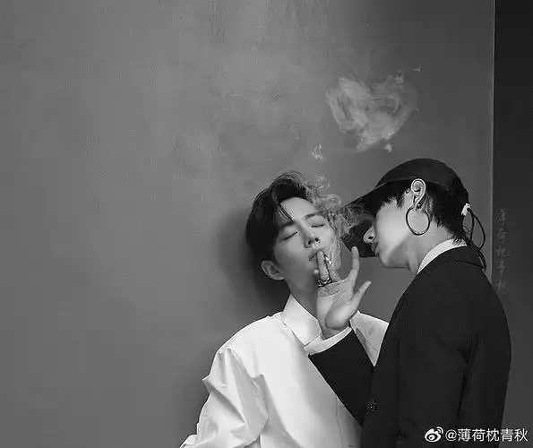 黑白情头王一博肖战肖战王一博写真拍照