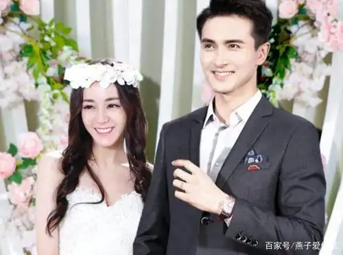 高伟光迪丽热巴携手宣布婚讯!七月巴厘岛浪漫婚礼,杨幂:祝福
