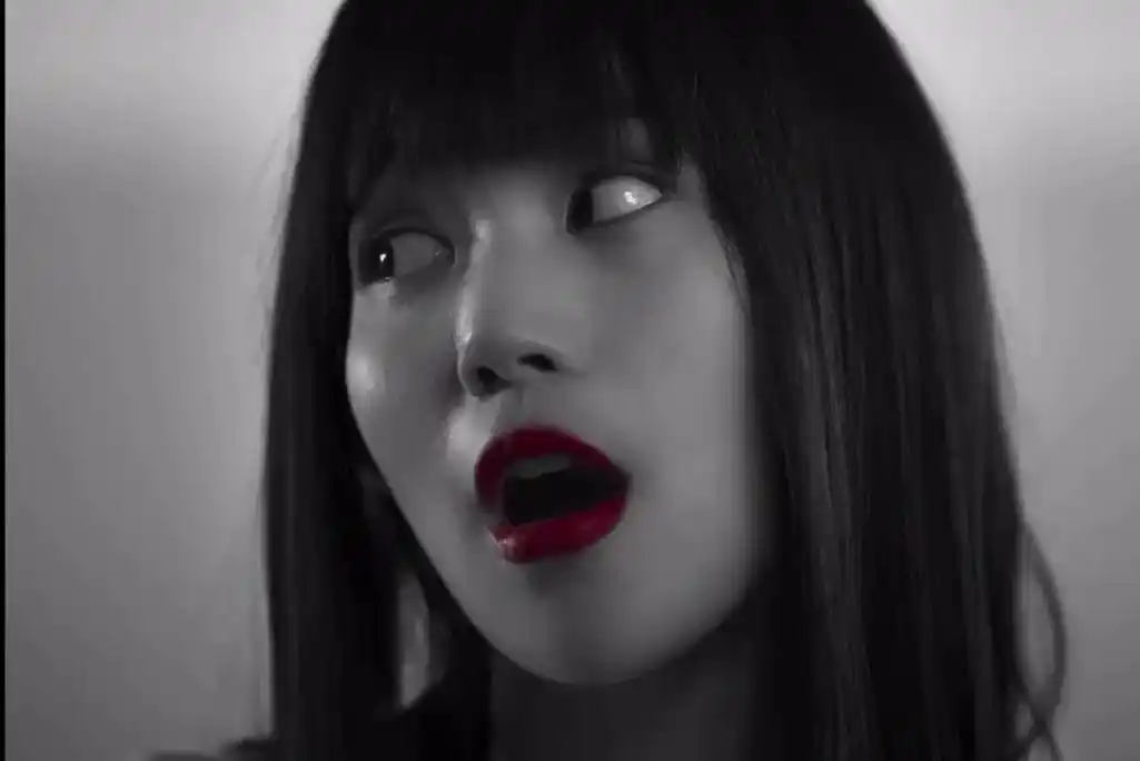 禁忌女孩第二季≥#娜诺她是黑白世界里最特别的一抹色彩 - 抖音