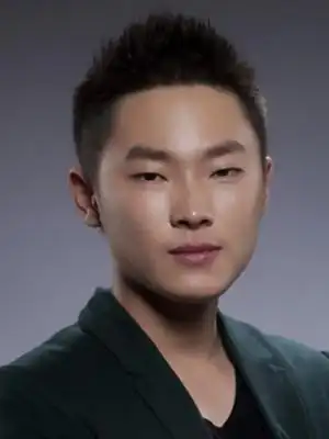 梁博出场费 代言 演出 经纪人梁先生