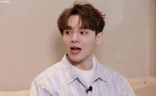 更有意思的是,尽管尤长靖和小鬼是同一个队,但尤长靖一直很担心跟小鬼