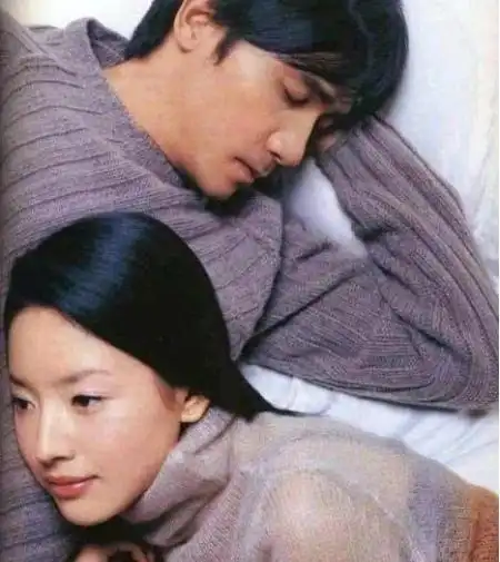 董洁与梁朝伟的暧昧情愫