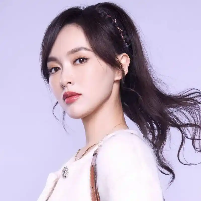 杨幂,唐嫣王家卫,杨紫张一山,张译,成毅,虞书欣等八卦!